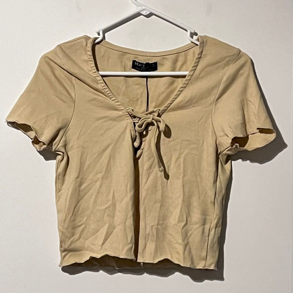Brave Soul London Womens Juniors Crop Top T-Shirt Size XL Beige V-Neck Ribbed